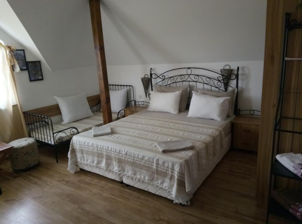 Family Hotel Bellehouse TTchernomorets Extérieur photo