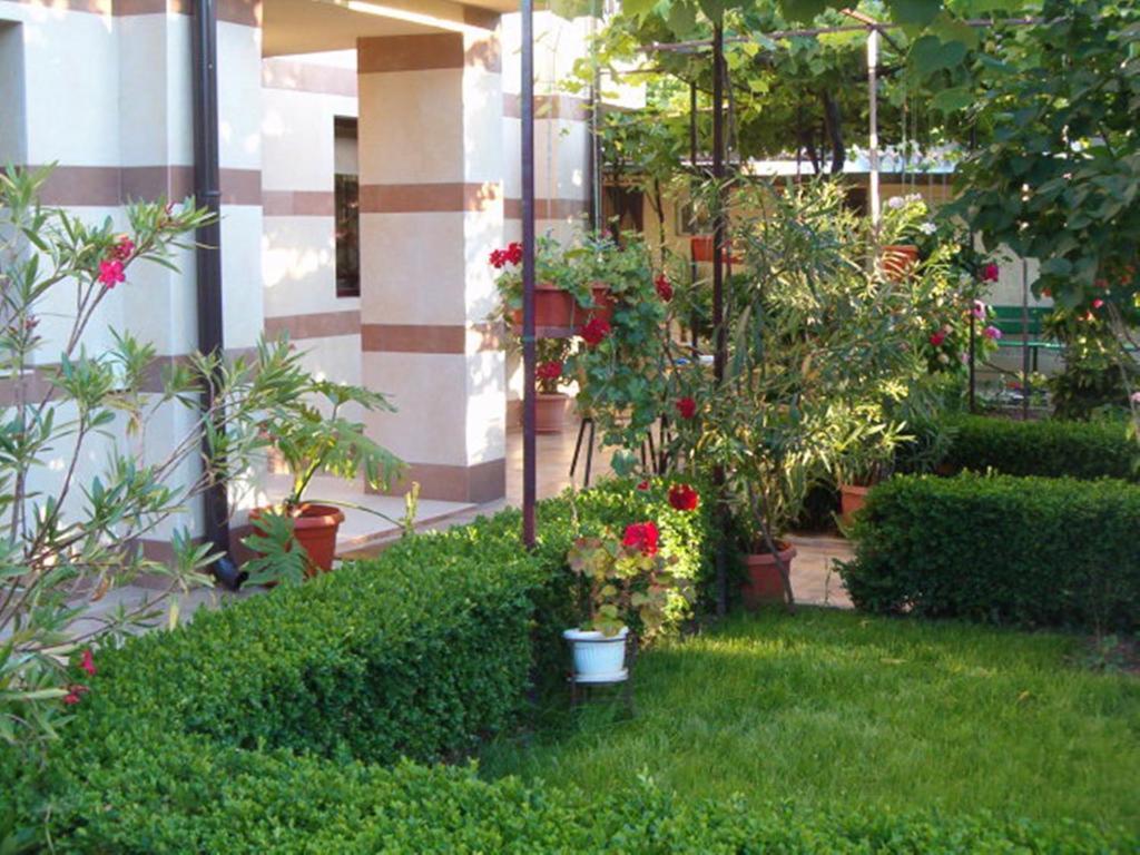 Family Hotel Bellehouse TTchernomorets Extérieur photo