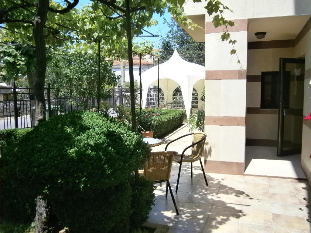 Family Hotel Bellehouse TTchernomorets Extérieur photo