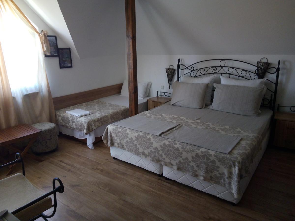 Family Hotel Bellehouse TTchernomorets Extérieur photo